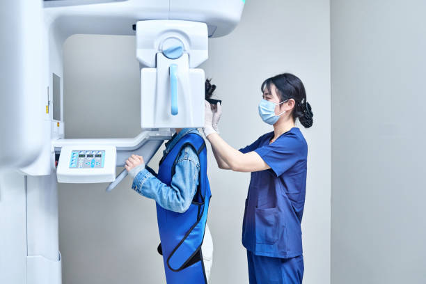Best Broken or Cracked Tooth Emergency Dentist in Rlsbad, CA